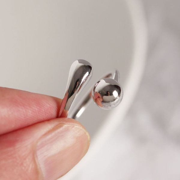 новые обручальные кольца 100% стерлингового серебра 925 гладкий surafce waterdrop круглые бусы открытое заявление кольцо для женщин, Silver
новые обручальные кольца 100% стерлингового серебра 925 гладкий surafce waterdrop круглые бусы открытое заявление кольцо для женщин, Silver