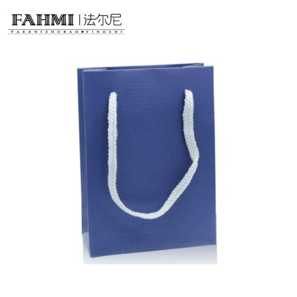 fahmi elegant jewelry gift bag bag exquisite protective bag original jewelry factory direct optional size size, Blue;slivery
fahmi elegant jewelry gift bag bag exquisite protective bag original jewelry factory direct optional size size, Blue;slivery