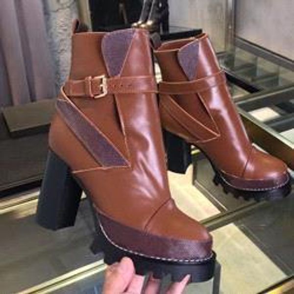 designer women martin boots fashion boots flamingos love arrow medal 100% real leather coarse desert boot winter leather luxury wo2120819, Black
designer women martin boots fashion boots flamingos love arrow medal 100% real leather coarse desert boot winter leather luxury wo2120819, Black