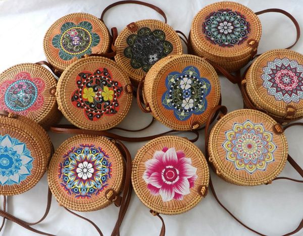 fashion flower decorated hollow women summer rattan bags round straw bag handmade woven beach crossbody bags
fashion flower decorated hollow women summer rattan bags round straw bag handmade woven beach crossbody bags