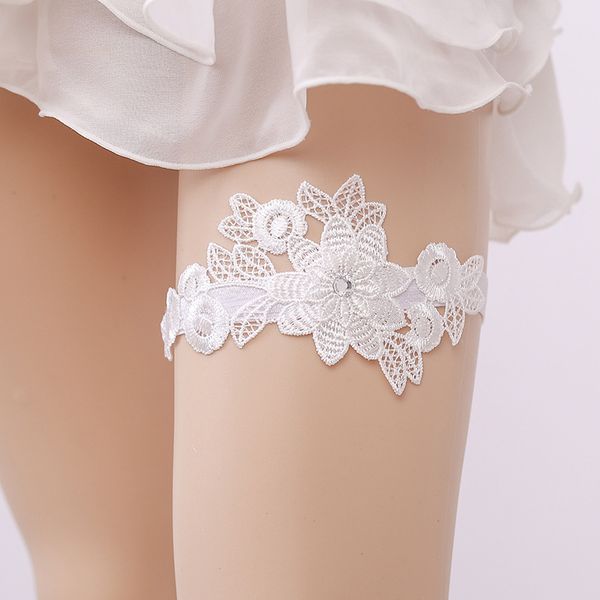 women girl white embroidery floral wedding garter bridal leg garter wedding party bride belt suspender, Black;white
women girl white embroidery floral wedding garter bridal leg garter wedding party bride belt suspender, Black;white
