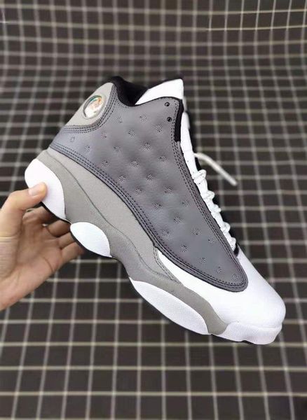 мужчины 2019 13 атмосфера серый обувь на продажу атмосфера серый белый 13s sneaker, Black
мужчины 2019 13 атмосфера серый обувь на продажу атмосфера серый белый 13s sneaker, Black