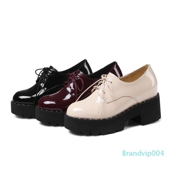 2018 spring autumn sweet patent lace up flat platform shoes woman height increasing women date casual shoes, Black;white
2018 spring autumn sweet patent lace up flat platform shoes woman height increasing women date casual shoes, Black;white
