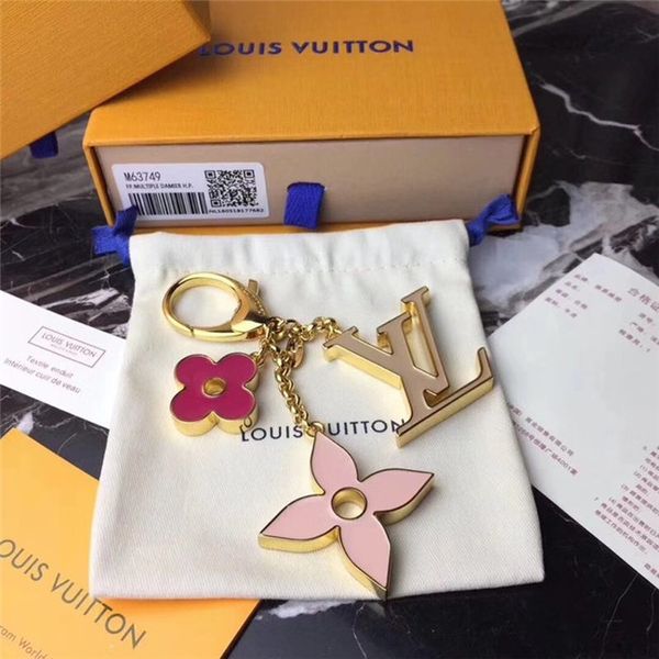 metal drop oil key chain fashion car key chain handbag accessories brand creative luxury key chain gift box, Silver
metal drop oil key chain fashion car key chain handbag accessories brand creative luxury key chain gift box, Silver