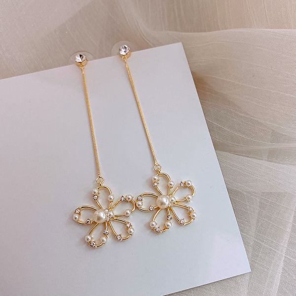 korean style new trendy long imitation pearl petal dangler stud earrings fashion femininity women eardrop jewelry girl gift, Golden;silver
korean style new trendy long imitation pearl petal dangler stud earrings fashion femininity women eardrop jewelry girl gift, Golden;silver