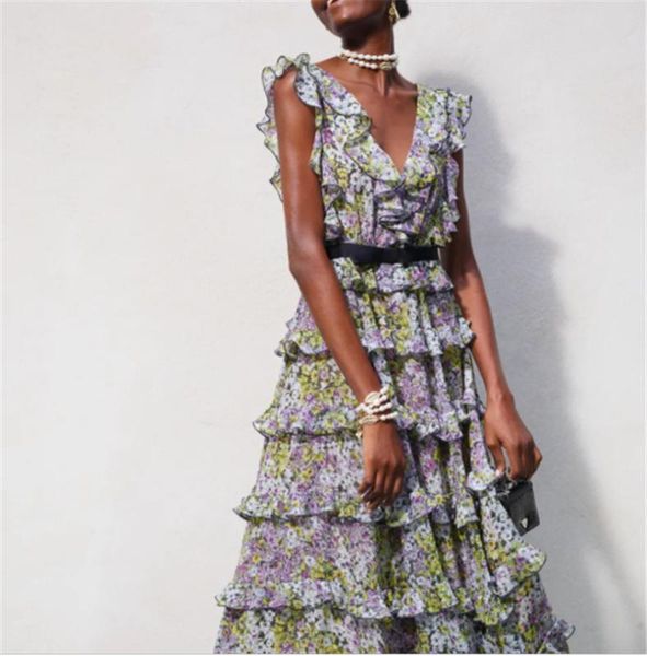 2020 early autumn new holiday style retro printed dress ruffles layered cake dress women, Black;gray
2020 early autumn new holiday style retro printed dress ruffles layered cake dress women, Black;gray