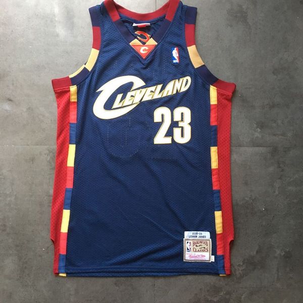 men cleveland cavaliers nba 23 james mitchell & ness navy alternate 2008/09 hardwoods classics authentic jersey, Black;red
men cleveland cavaliers nba 23 james mitchell & ness navy alternate 2008/09 hardwoods classics authentic jersey, Black;red