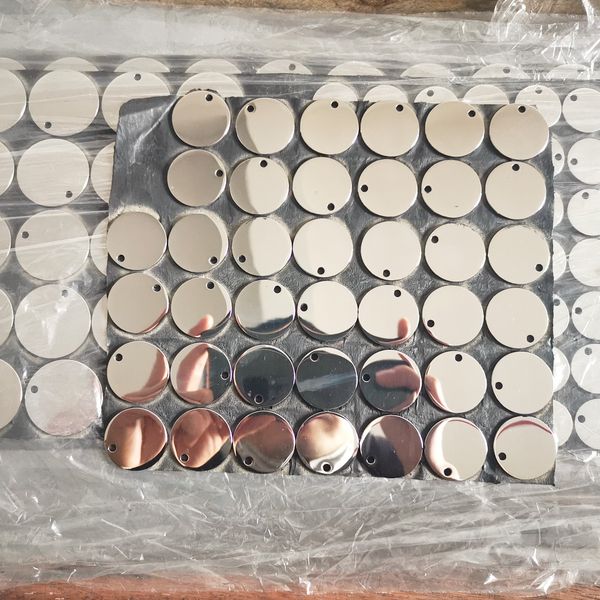 12pcs /bag fashion jewelry findings silver stainless steel high polished round medals tag charms pendants 20mm/25mm/30mm, Bronze;silver
12pcs /bag fashion jewelry findings silver stainless steel high polished round medals tag charms pendants 20mm/25mm/30mm, Bronze;silver