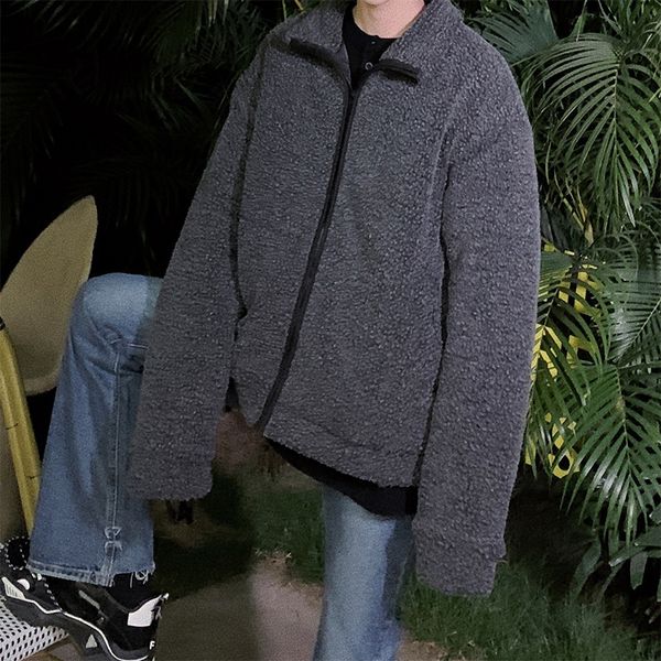 nice autumn and winter japanese retro lamb fur coat jacket fashion casual solid color collar cotton coat tide gray m, Black
nice autumn and winter japanese retro lamb fur coat jacket fashion casual solid color collar cotton coat tide gray m, Black
