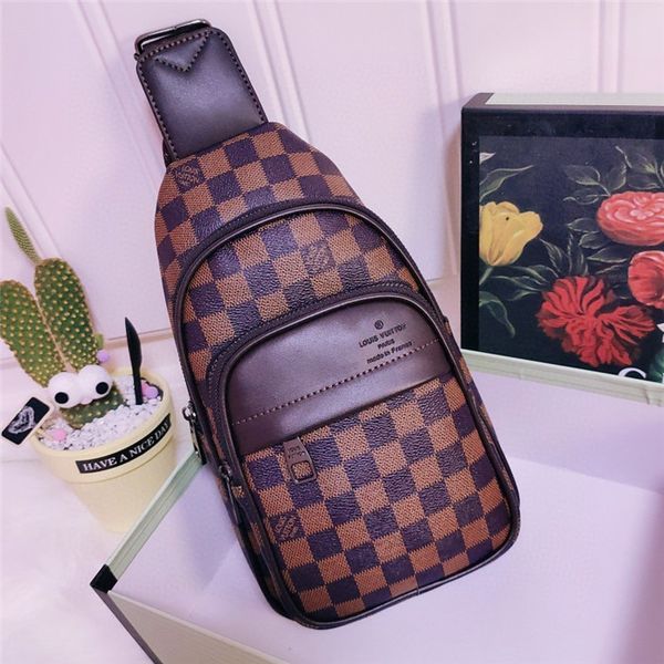 selling the latest men and women shoulder bag messenger bag shoulder portable wallet backpack 888
selling the latest men and women shoulder bag messenger bag shoulder portable wallet backpack 888