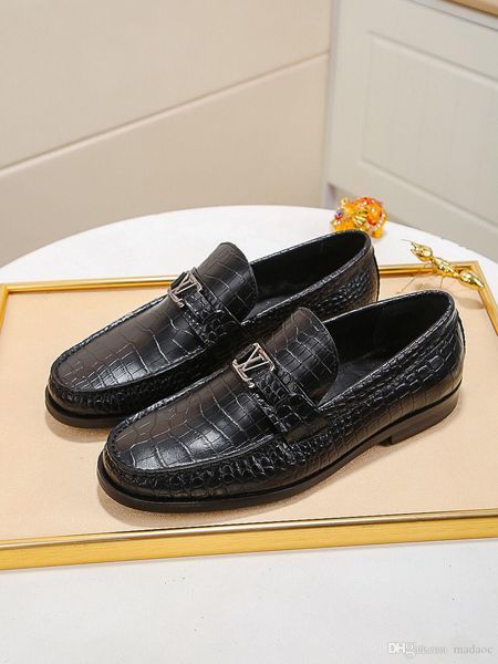 20ss men casual shoes vintage british style brogue shoes fashion classic flats wedding business dress party plus size 38-45 shoe yetc3, Black
20ss men casual shoes vintage british style brogue shoes fashion classic flats wedding business dress party plus size 38-45 shoe yetc3, Black