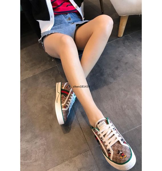 2020 new sneakers women shoes running shoes woman spring/autumn sport travel white shoes 0926, Black;red
2020 new sneakers women shoes running shoes woman spring/autumn sport travel white shoes 0926, Black;red