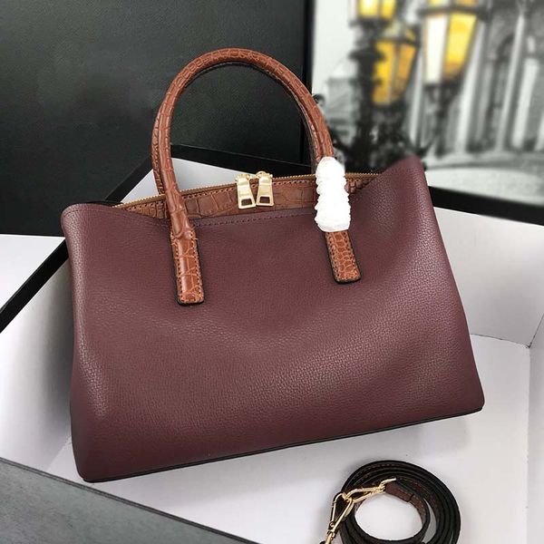 fashion ladies genuine leather handbag women shoulder bag messenger bag belt handbag wallet colorful
fashion ladies genuine leather handbag women shoulder bag messenger bag belt handbag wallet colorful
