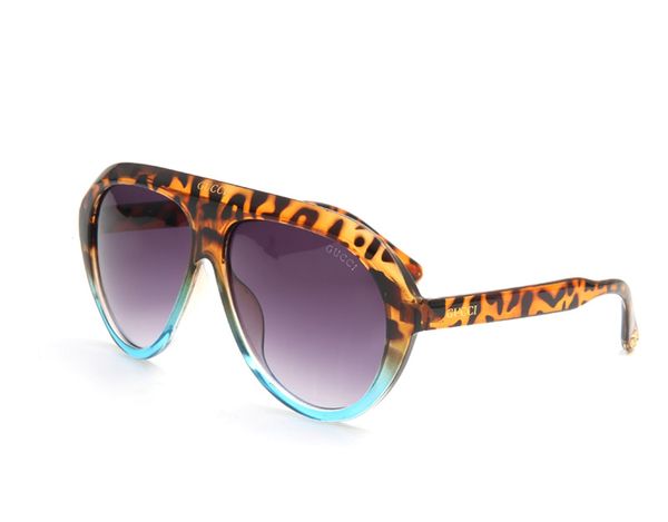 2020 new european and american retro style men's sunglasses fashion conference design classic sunglasses 0479 beach outdoor cycling spo, White;black
2020 new european and american retro style men's sunglasses fashion conference design classic sunglasses 0479 beach outdoor cycling spo, White;black
