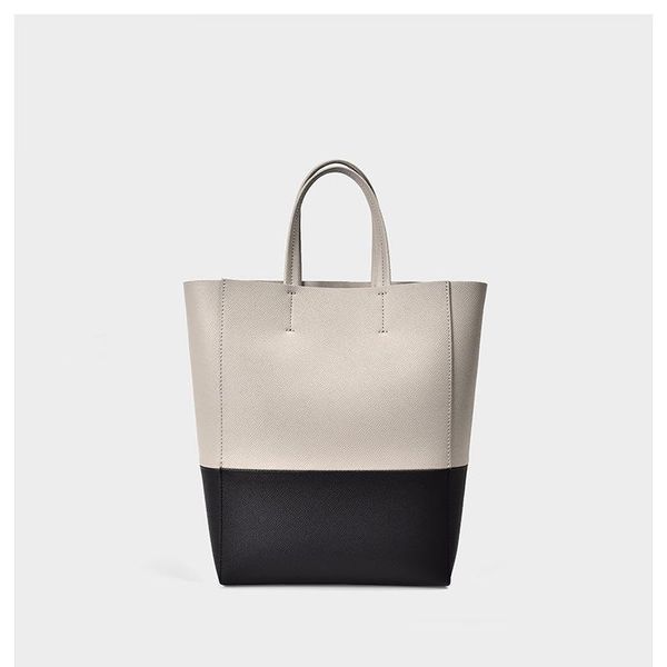 charm2019 palm hand prints cowhide support special will capacity genuine leather woman bag handbag single shoulder package
charm2019 palm hand prints cowhide support special will capacity genuine leather woman bag handbag single shoulder package