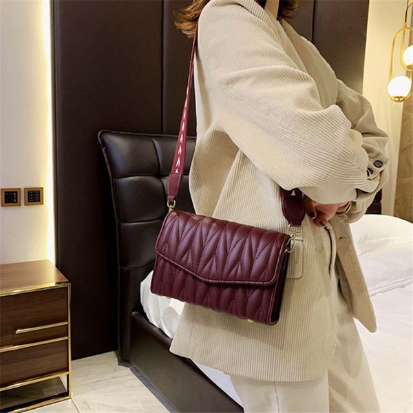 bag for women's bag small women 2019 new stylish texture rhombic shoulder messenger joker simple broadband square
bag for women's bag small women 2019 new stylish texture rhombic shoulder messenger joker simple broadband square