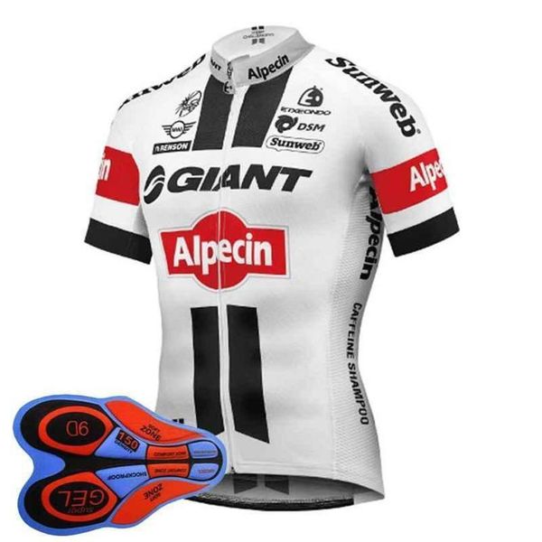 2020 new giant cycling jersey bicycle team sport suit bike maillot ropa ciclismo cycling jersey bicycle mtb bicicleta clothing set 92020, Black;red
2020 new giant cycling jersey bicycle team sport suit bike maillot ropa ciclismo cycling jersey bicycle mtb bicicleta clothing set 92020, Black;red