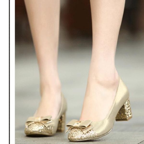 2019 women's shoes in spring and autumn with new style high heel coarse heel round head bowknot @51, Black
2019 women's shoes in spring and autumn with new style high heel coarse heel round head bowknot @51, Black