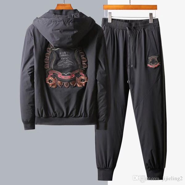 2019 winter new designer mens thick waterproof hooded tracksuits chinese size sweatsuit ~ mens keep warm training jogging sweat track suits, Gray
2019 winter new designer mens thick waterproof hooded tracksuits chinese size sweatsuit ~ mens keep warm training jogging sweat track suits, Gray