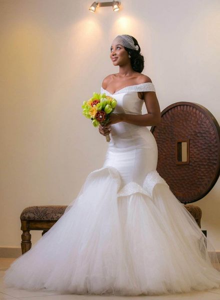 elegant off shoulder mermaid wedding dresses ruffle sleeveless beads arab bridal dress sweep train real image lace plus size wedding gowns, White
elegant off shoulder mermaid wedding dresses ruffle sleeveless beads arab bridal dress sweep train real image lace plus size wedding gowns, White