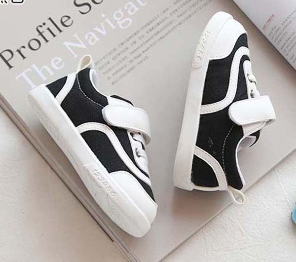 with box sneaker casual shoes trainers fashion sports shoes leather boots sandals slippers vintage air ph209, Black;red
with box sneaker casual shoes trainers fashion sports shoes leather boots sandals slippers vintage air ph209, Black;red