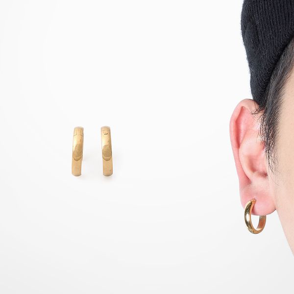 1 pair hip hop hoop earrings rap rock men gold stud earrings g dragon minimalism design earring 10*2.5mm, Golden;silver
1 pair hip hop hoop earrings rap rock men gold stud earrings g dragon minimalism design earring 10*2.5mm, Golden;silver