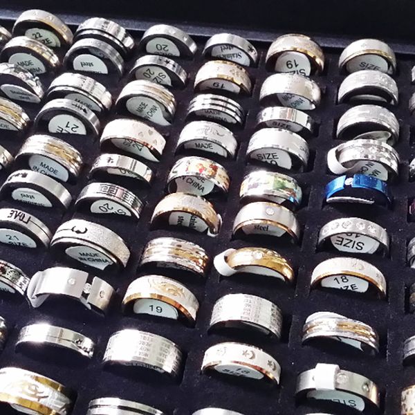 new 20pcs men women rings mixed variety of styles silver black stainless steel band fashion wedding jewelry wholesale lots bulk
new 20pcs men women rings mixed variety of styles silver black stainless steel band fashion wedding jewelry wholesale lots bulk