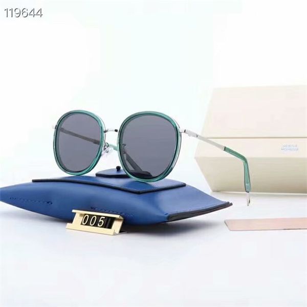 brand designer fashion men sunglasses uv protection outdoor sport vintage women sunglasses retro eyewear with box and cases, White;black
brand designer fashion men sunglasses uv protection outdoor sport vintage women sunglasses retro eyewear with box and cases, White;black