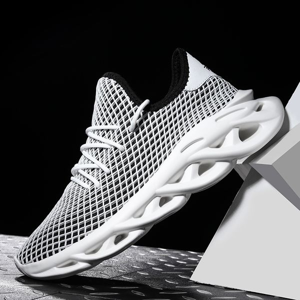 running shoes for man 2020 braned black white sports shoes men sneakers zapatos corrientes verano red chaussure homme de marque
running shoes for man 2020 braned black white sports shoes men sneakers zapatos corrientes verano red chaussure homme de marque