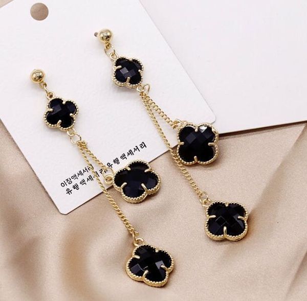 brand designer earrings s925 silver needle clover dangle earrings for women jewelry fashion long earring for party
brand designer earrings s925 silver needle clover dangle earrings for women jewelry fashion long earring for party