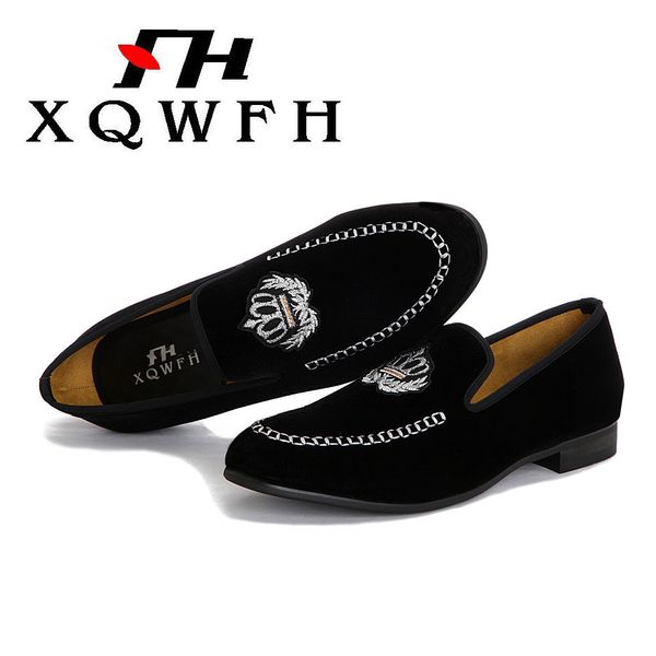 men velvet loafers casual big size slip-on shoes promotion europe style embroidered black slippers driving moccasins
men velvet loafers casual big size slip-on shoes promotion europe style embroidered black slippers driving moccasins