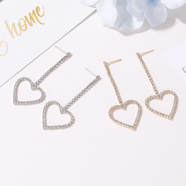 1pair chic long pendant earrings for women earring rhinestone hollow heart stud earing fashion jewelry for girlfriend gift e407, Golden;silver
1pair chic long pendant earrings for women earring rhinestone hollow heart stud earing fashion jewelry for girlfriend gift e407, Golden;silver