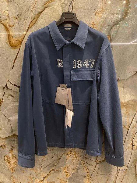 2020 autumn and winter letter 1947 men new light blue shirt coat fashion casual male shirt clothing tee zdl0704, Black;brown
2020 autumn and winter letter 1947 men new light blue shirt coat fashion casual male shirt clothing tee zdl0704, Black;brown