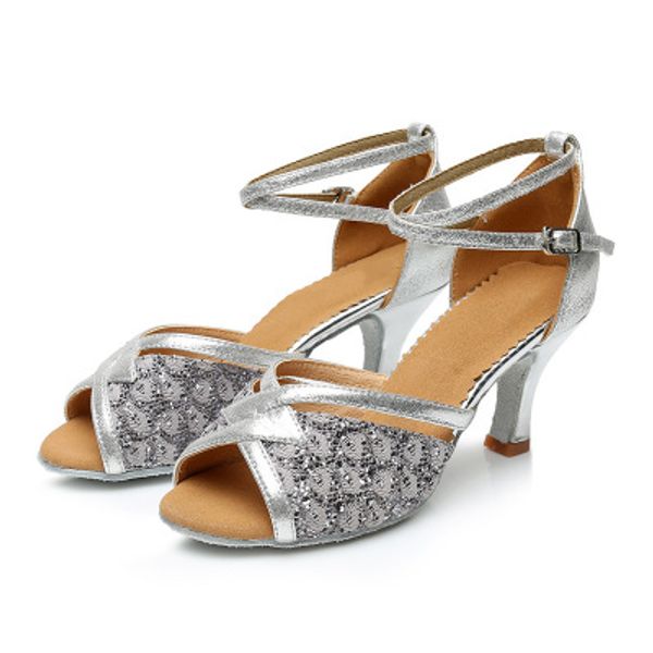 women bd dance shoe ladies latin dancing shoes high heel 5-7cm soft sole professional latino dancing children stain dance shoes, Black
women bd dance shoe ladies latin dancing shoes high heel 5-7cm soft sole professional latino dancing children stain dance shoes, Black