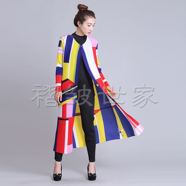 miyake women's wear spring and autumn period trench coat thin pleated trench ing, Tan;black
miyake women's wear spring and autumn period trench coat thin pleated trench ing, Tan;black