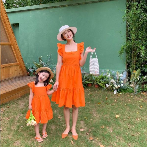 parent-child dress stitching ruffle sleeve women backless casual ruched slip sundress lacing 2020 fashion yellow vacation, Blue
parent-child dress stitching ruffle sleeve women backless casual ruched slip sundress lacing 2020 fashion yellow vacation, Blue