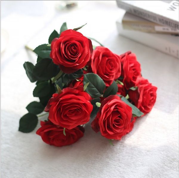 european false flower simulation bouquet 10 head french rose bouquets decoration living room table floral silk flowers
european false flower simulation bouquet 10 head french rose bouquets decoration living room table floral silk flowers