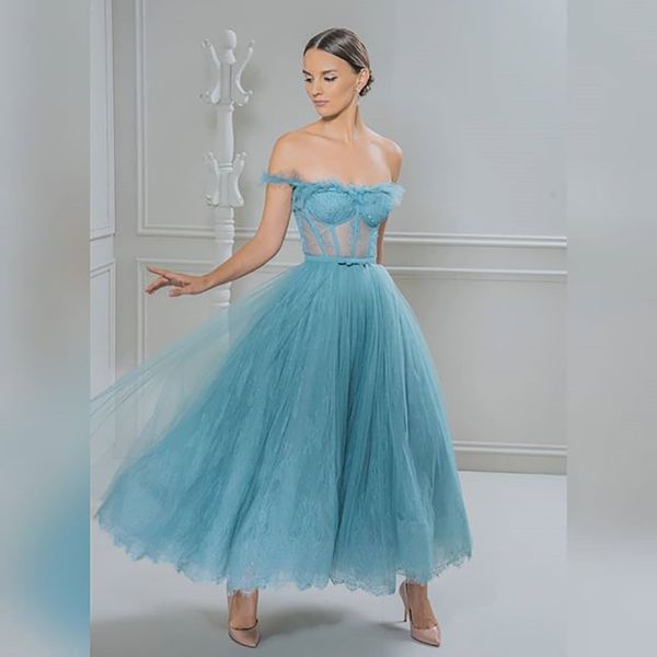 new lace tulle tea length evening dress 2020 off the shoulder formal evening gowns prom gowns party ladies vestido de festa, Black;red
new lace tulle tea length evening dress 2020 off the shoulder formal evening gowns prom gowns party ladies vestido de festa, Black;red