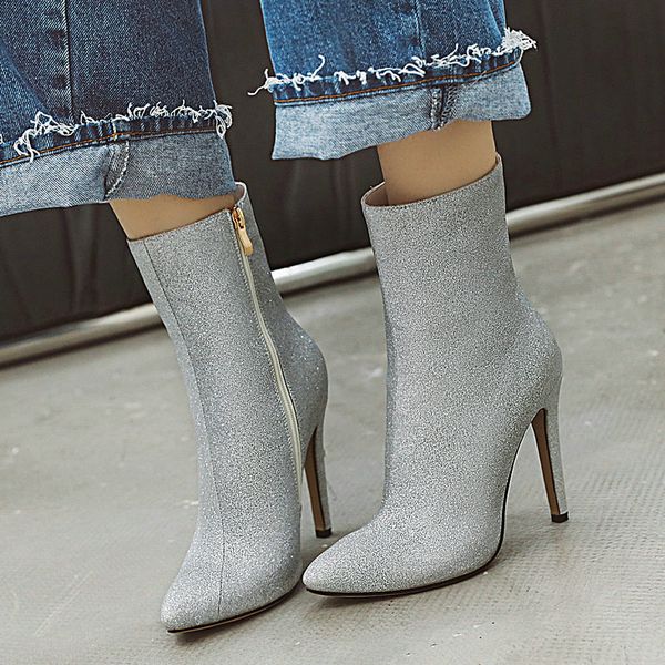 2020 new winter sequined women boots fashion zipper ankle boots ladies pointed toe thin heel booties black silver gold
2020 new winter sequined women boots fashion zipper ankle boots ladies pointed toe thin heel booties black silver gold