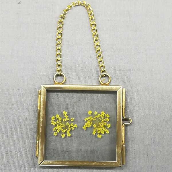 brass copper finish mini-hanging vintage shabby chic p frame picture metal
brass copper finish mini-hanging vintage shabby chic p frame picture metal