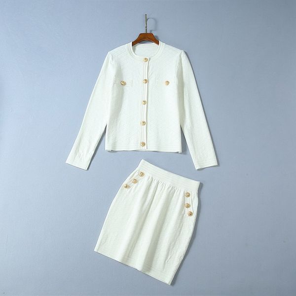 european and american women's clothing autumn 2019 new style long-sleeved sweater delicate buttons skirts knitting suit, White
european and american women's clothing autumn 2019 new style long-sleeved sweater delicate buttons skirts knitting suit, White