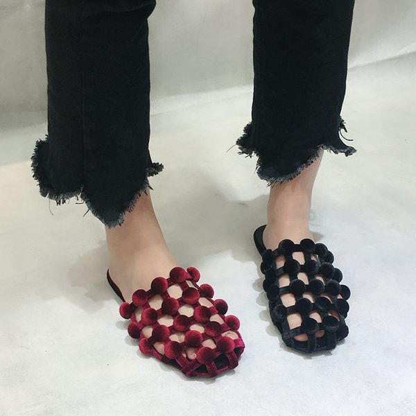 2020 new designer summer rubber slide sandals flat women summer flip flops beach causal slippers shoes new summer sandals woman, Black
2020 new designer summer rubber slide sandals flat women summer flip flops beach causal slippers shoes new summer sandals woman, Black