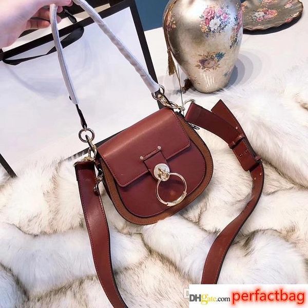 new european style classic ladies shoulder bag saddle bag handbag shoulder itbag pure noble soft 20cm making
new european style classic ladies shoulder bag saddle bag handbag shoulder itbag pure noble soft 20cm making