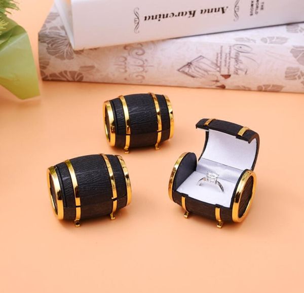 creative barrel bucket shape plastic jewelry boxes black rings box earrings pendant box display packaging wedding gift box, Black;white
creative barrel bucket shape plastic jewelry boxes black rings box earrings pendant box display packaging wedding gift box, Black;white
