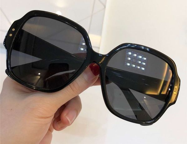 the lady studs black sunglasses grey lens sun glassses women designer sunglasses eyewear new with box, White;black
the lady studs black sunglasses grey lens sun glassses women designer sunglasses eyewear new with box, White;black