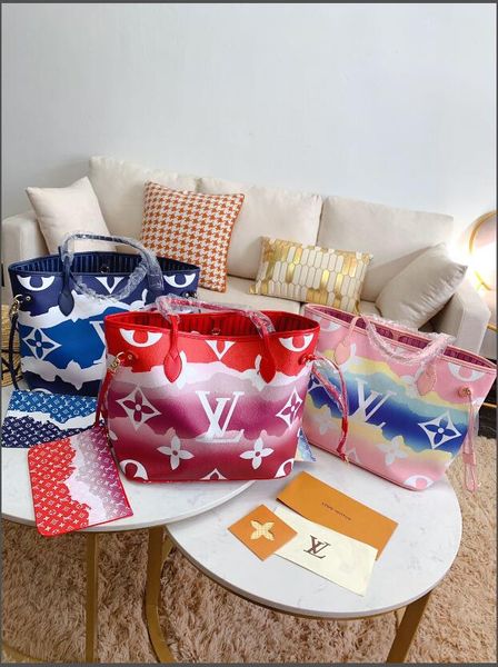 2020 fashion luxury ladies color large capacity shoulder bag messenger bag hand bag lady fashion wild backpack wallet
2020 fashion luxury ladies color large capacity shoulder bag messenger bag hand bag lady fashion wild backpack wallet