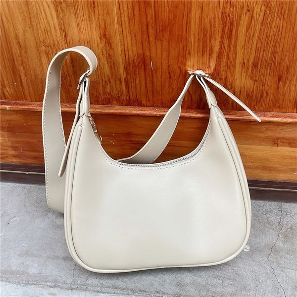 solid color crossbody dumplings bags for women 2020 simple casual messenger shoulder bag female handbags armpit bag black
solid color crossbody dumplings bags for women 2020 simple casual messenger shoulder bag female handbags armpit bag black