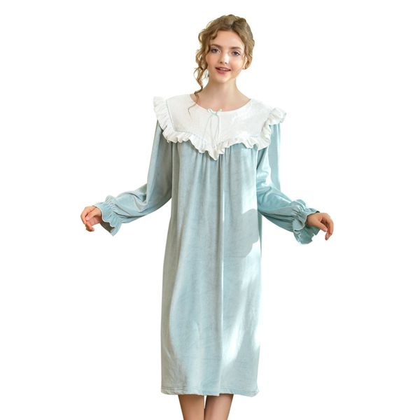 coral fleece nightdress female autumn and winter long-sleeved new korean cute women dress, Black;red
coral fleece nightdress female autumn and winter long-sleeved new korean cute women dress, Black;red