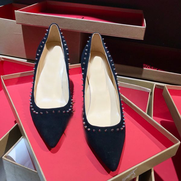 2019 fashion luxury designer women shoes high heels women sandals star vintage sandal shoes with box size 34-41 -468, Black
2019 fashion luxury designer women shoes high heels women sandals star vintage sandal shoes with box size 34-41 -468, Black