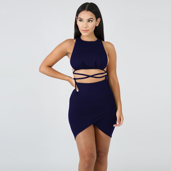 8806 women's straps hip-covered nightclub dress 5 colors 4 yards, White;black 
8806 women's straps hip-covered nightclub dress 5 colors 4 yards, White;black